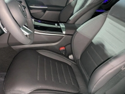 Mercedes-Benz GLC GLC 300 SUV 2026