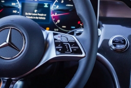 Mercedes-Benz GLC GLC 300 SUV 2026