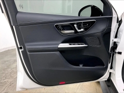 Mercedes-Benz GLC GLC 300 SUV 2026