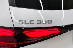 Mercedes-Benz GLC GLC 300 SUV 2026