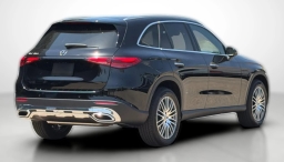 Mercedes-Benz GLC GLC 300 SUV 2026