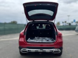 Mercedes-Benz GLC GLC 300 SUV 2026