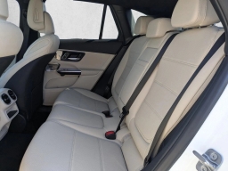 Mercedes-Benz GLC GLC 300 SUV 2026
