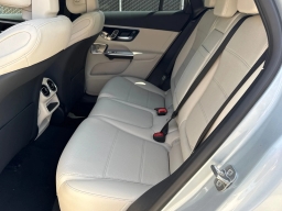 Mercedes-Benz GLC GLC 300 SUV 2026