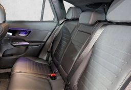 Mercedes-Benz GLC GLC 300 SUV 2026
