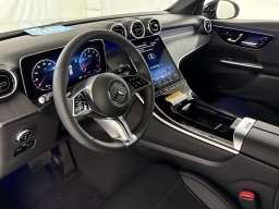 Mercedes-Benz GLC GLC 300 SUV 2026