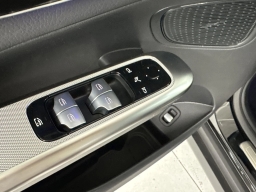 Mercedes-Benz GLC GLC 300 SUV 2026