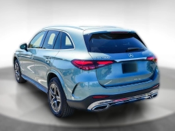 Mercedes-Benz GLC GLC 300 4MATIC SUV 2026