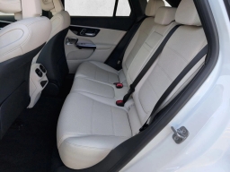 Mercedes-Benz GLC GLC 300 4MATIC SUV 2026
