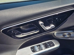 Mercedes-Benz GLC GLC 300 4MATIC SUV 2026