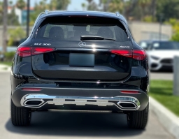 Mercedes-Benz GLC GLC 300 4MATIC SUV 2026