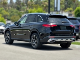 Mercedes-Benz GLC GLC 300 4MATIC SUV 2026