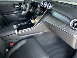 Mercedes-Benz GLC GLC 300 4MATIC SUV 2026
