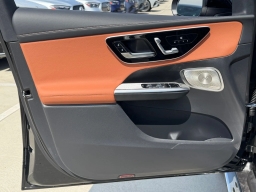 Mercedes-Benz GLC GLC 300 4MATIC SUV 2026