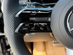 Mercedes-Benz GLC GLC 300 4MATIC SUV 2026