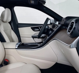 Mercedes-Benz GLC GLC 300 4MATIC SUV 2026