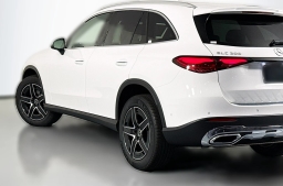 Mercedes-Benz GLC GLC 300 4MATIC SUV 2026