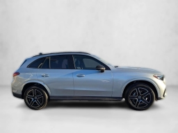 Mercedes-Benz GLC GLC 300 4MATIC SUV 2025