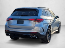 Mercedes-Benz GLC GLC 300 4MATIC SUV 2025