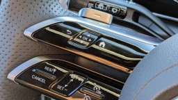 Mercedes-Benz GLC GLC 300 4MATIC SUV 2025