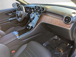 Mercedes-Benz GLC GLC 300 4MATIC SUV 2025