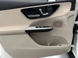 Mercedes-Benz GLC GLC 300 4MATIC SUV 2026