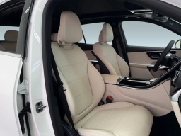 Mercedes-Benz GLC GLC 300 4MATIC SUV 2026