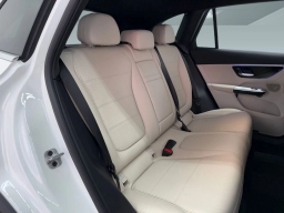 Mercedes-Benz GLC GLC 300 4MATIC SUV 2026