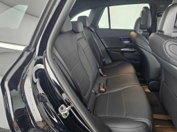 Mercedes-Benz GLC GLC 300 4MATIC SUV 2026
