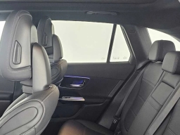 Mercedes-Benz GLC GLC 300 4MATIC SUV 2026