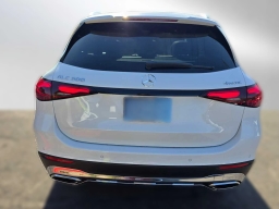 Mercedes-Benz GLC GLC 300 4MATIC SUV 2026