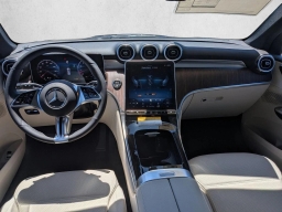 Mercedes-Benz GLC GLC 300 4MATIC SUV 2026