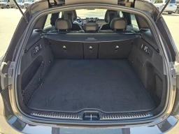 Mercedes-Benz GLC GLC 300 4MATIC SUV 2026