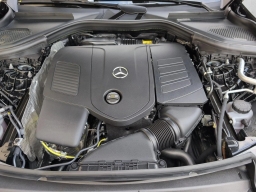 Mercedes-Benz GLC GLC 300 4MATIC SUV 2026