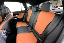 Mercedes-Benz GLC GLC 300 4MATIC SUV 2026