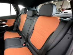 Mercedes-Benz GLC GLC 300 4MATIC SUV 2026