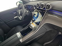 Mercedes-Benz GLC GLC 300 4MATIC SUV 2026
