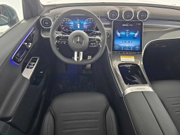 Mercedes-Benz GLC GLC 300 4MATIC SUV 2026