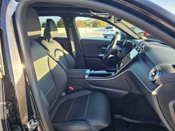Mercedes-Benz GLC GLC 300 4MATIC SUV 2026