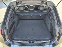 Mercedes-Benz GLC GLC 300 4MATIC SUV 2026