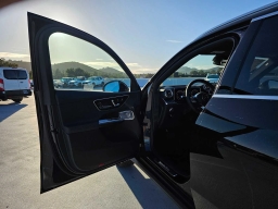 Mercedes-Benz GLC GLC 300 4MATIC SUV 2026