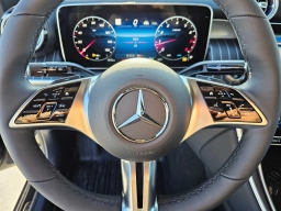 Mercedes-Benz GLC GLC 300 4MATIC SUV 2026