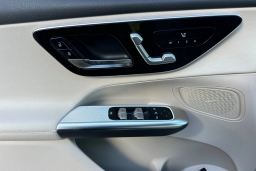 Mercedes-Benz GLC GLC 300 4MATIC SUV 2026
