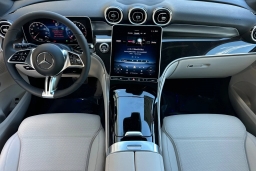 Mercedes-Benz GLC GLC 300 4MATIC SUV 2026