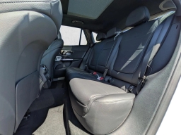 Mercedes-Benz GLC GLC 300 4MATIC SUV 2026