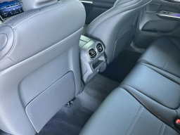 Mercedes-Benz GLC GLC 300 4MATIC SUV 2026
