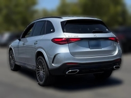 Mercedes-Benz GLC GLC 300 4MATIC SUV 2026