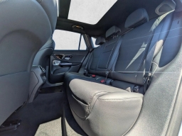 Mercedes-Benz GLC GLC 300 4MATIC SUV 2026