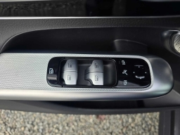Mercedes-Benz GLC GLC 300 4MATIC SUV 2026
