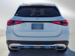 Mercedes-Benz GLC GLC 300 4MATIC SUV 2026